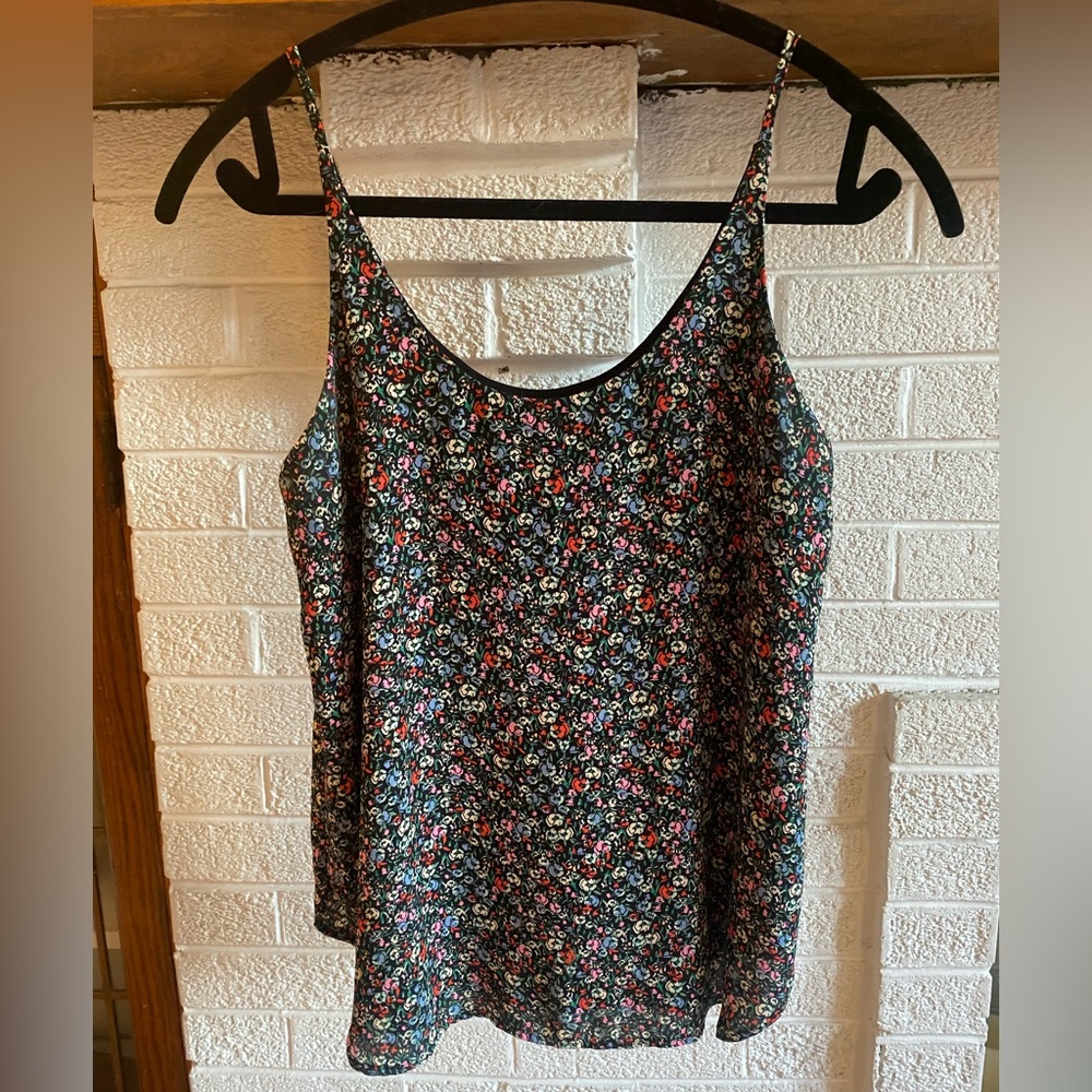LOFT sleeveless blouse floral size XS